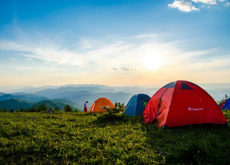 O que levar para acampar? Lista completa de itens essenciais